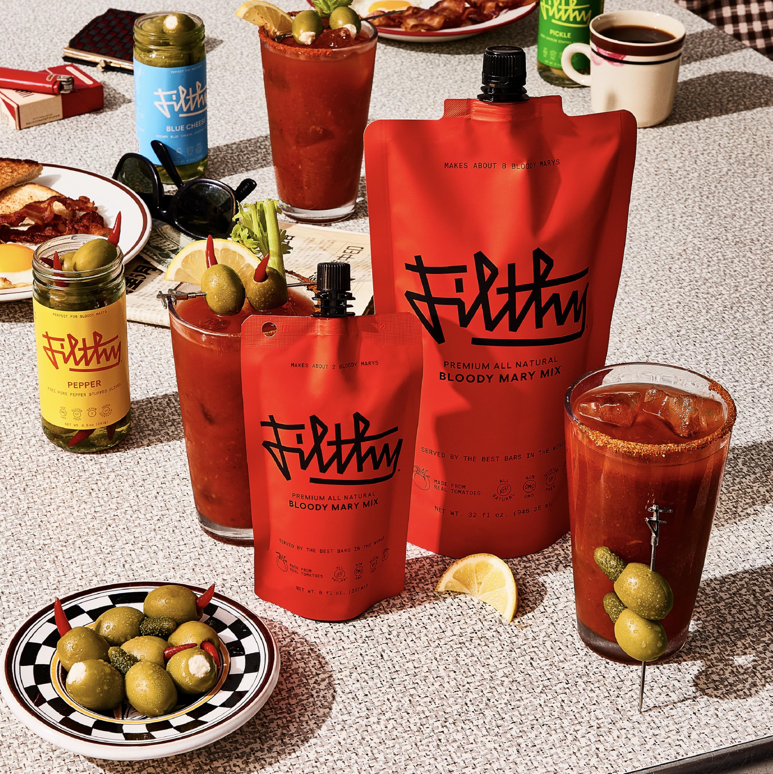 Filthy Food primer plano de textura del mix, tomate real y consistencia apetecible