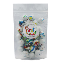 FirstChoiceCandy jawbreakers en frasco decorativo mostrando uso en fiesta