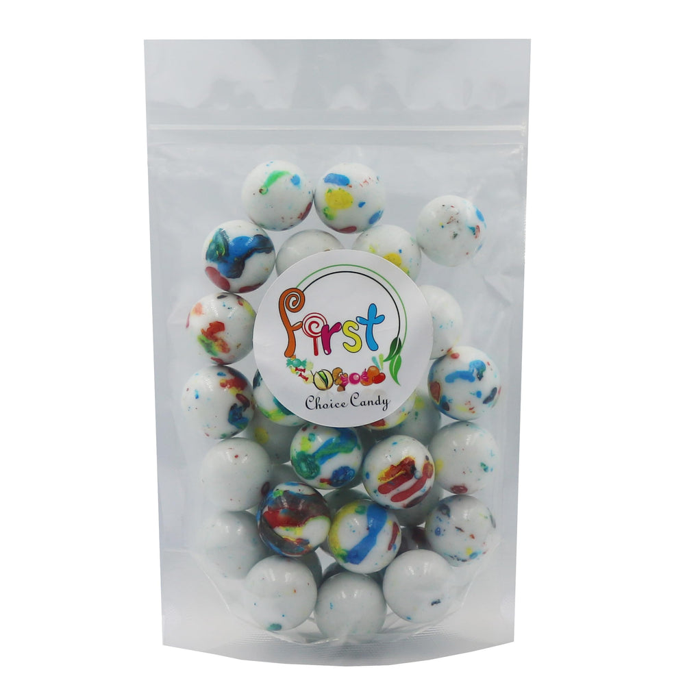 FirstChoiceCandy jawbreaker en mano para apreciar tamaño y manejo
