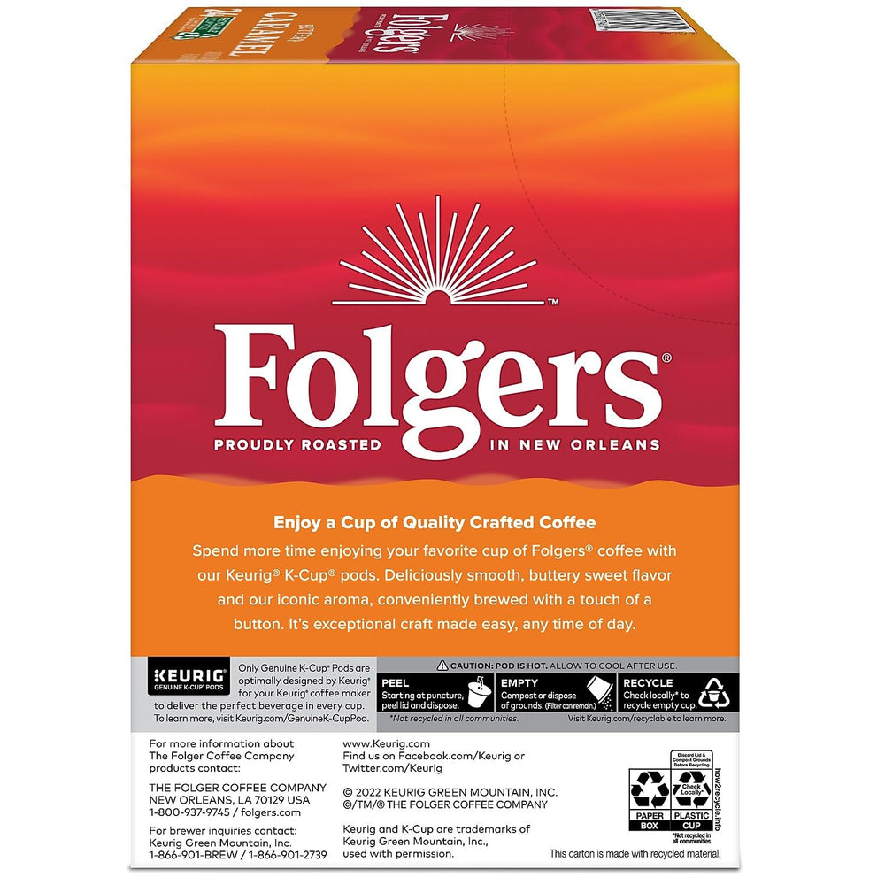 Caja abierta junto a cápsulas Folgers para comparar tamaño y cantidad, almacenamiento práctico