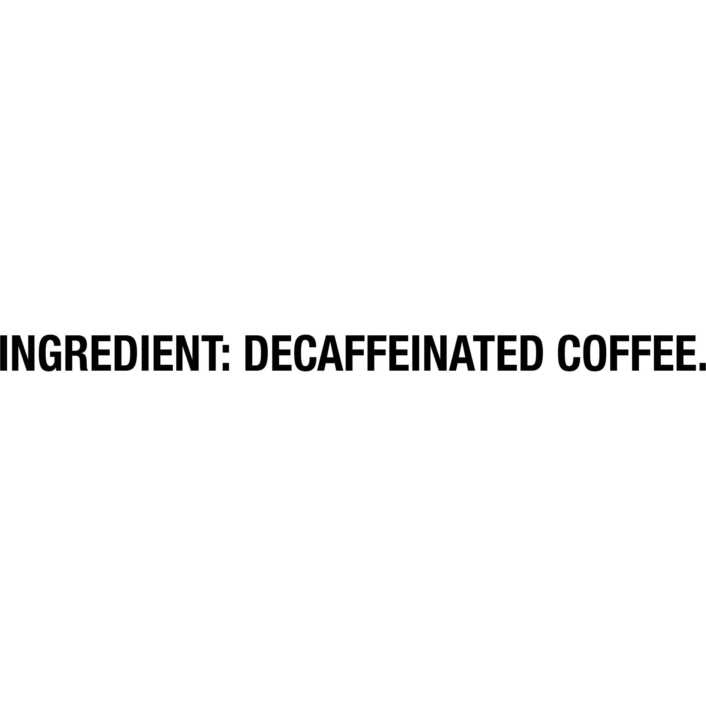 Folgers taza humeante sobre encimera con aroma acogedor