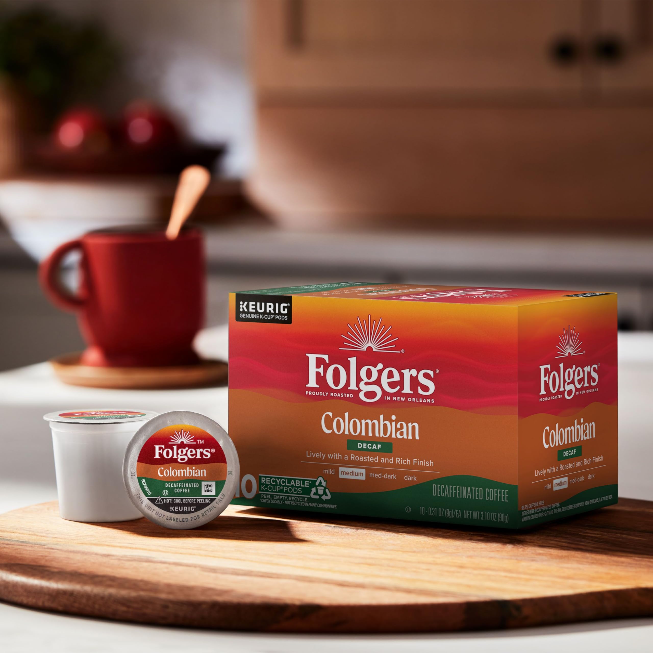 Etiqueta Folgers indicando 'roasted in New Orleans' y calidad del tostado