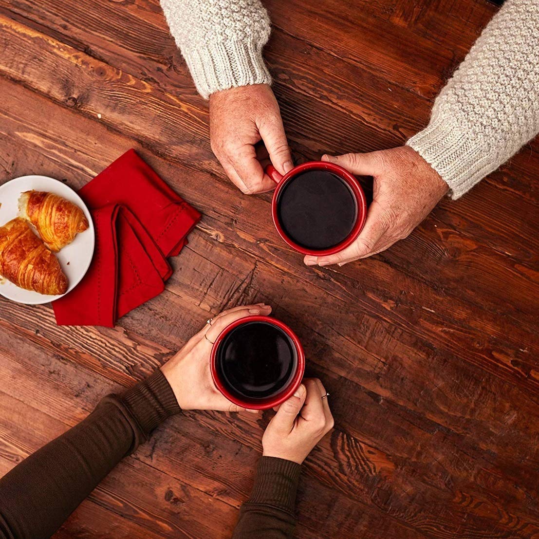 Folgers comparación de tamaño del sobre para transporte fácil