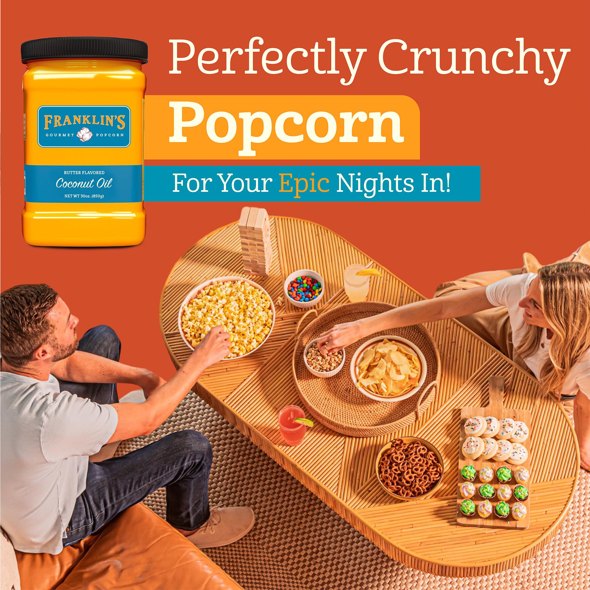 Franklin's Gourmet Popcorn en sartén dorando patatas, versátil para cocinar