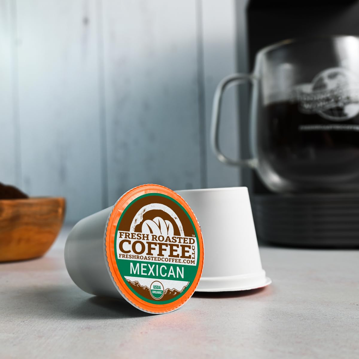 Fresh Roasted Coffee cápsula en uso en Keurig para una taza consistente