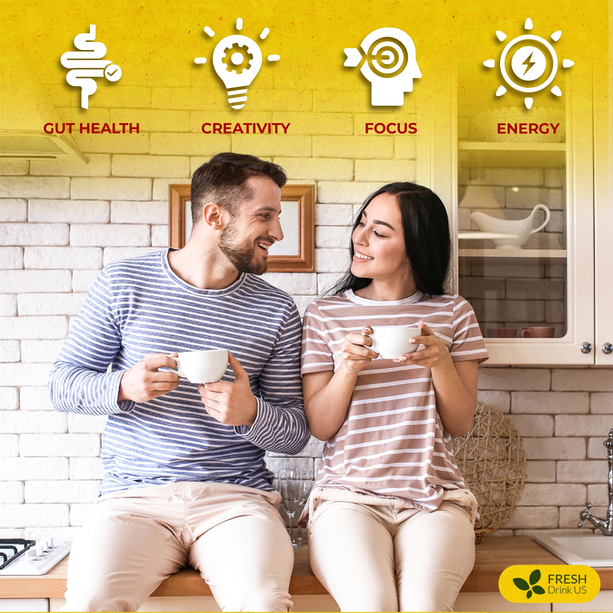 FRESHDRINKUS bolsita en mano demostrando tamaño práctico para llevar