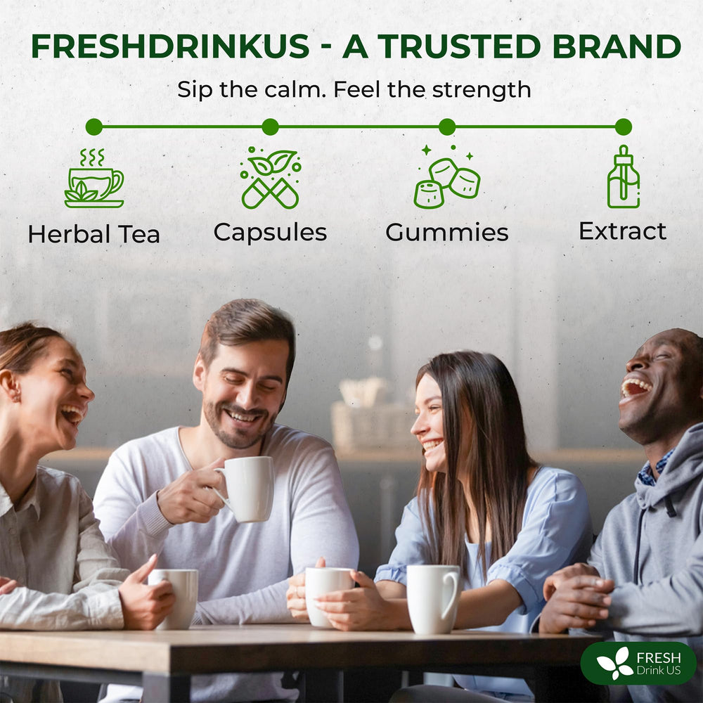 FreshDrinkUS mano preparando una bolsita en taza mostrando simplicidad