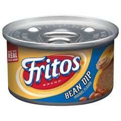 Frito Lay primer plano de la textura cremosa del Bean Dip destacando su adherencia