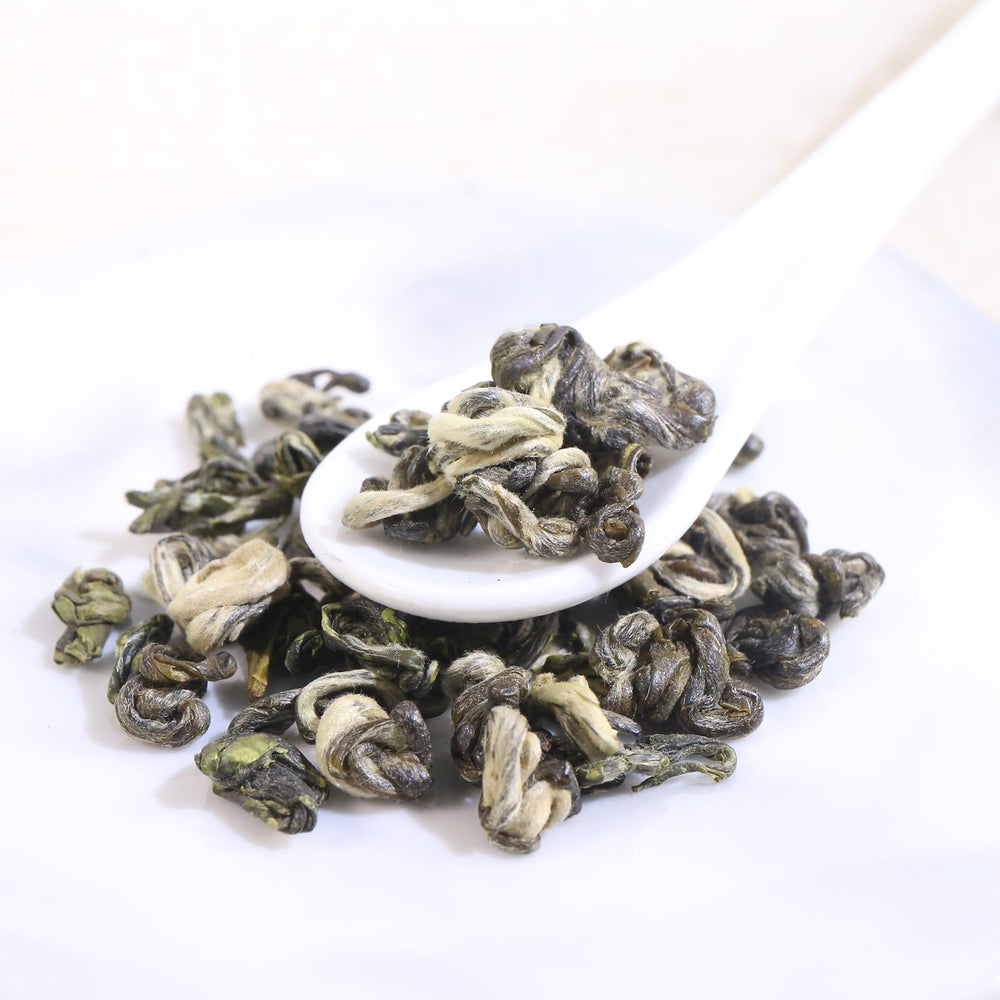 FullChea hojas desplegadas tras infusionar, aspecto entero y elegante