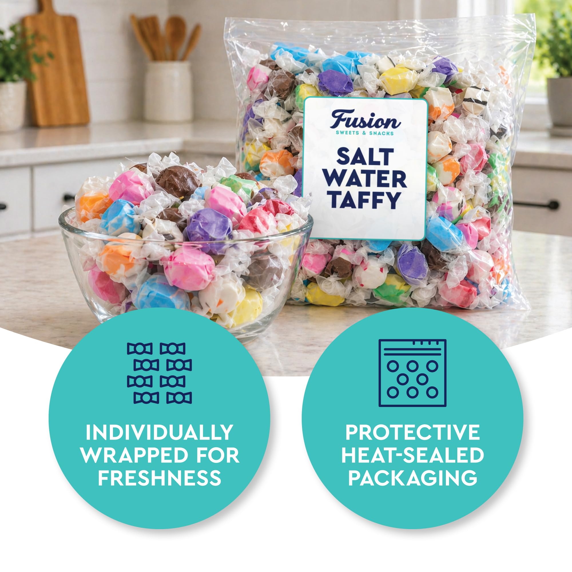 Fusion Sweets And Snacks pila de taffy exhibiendo variedad de colores y sabores