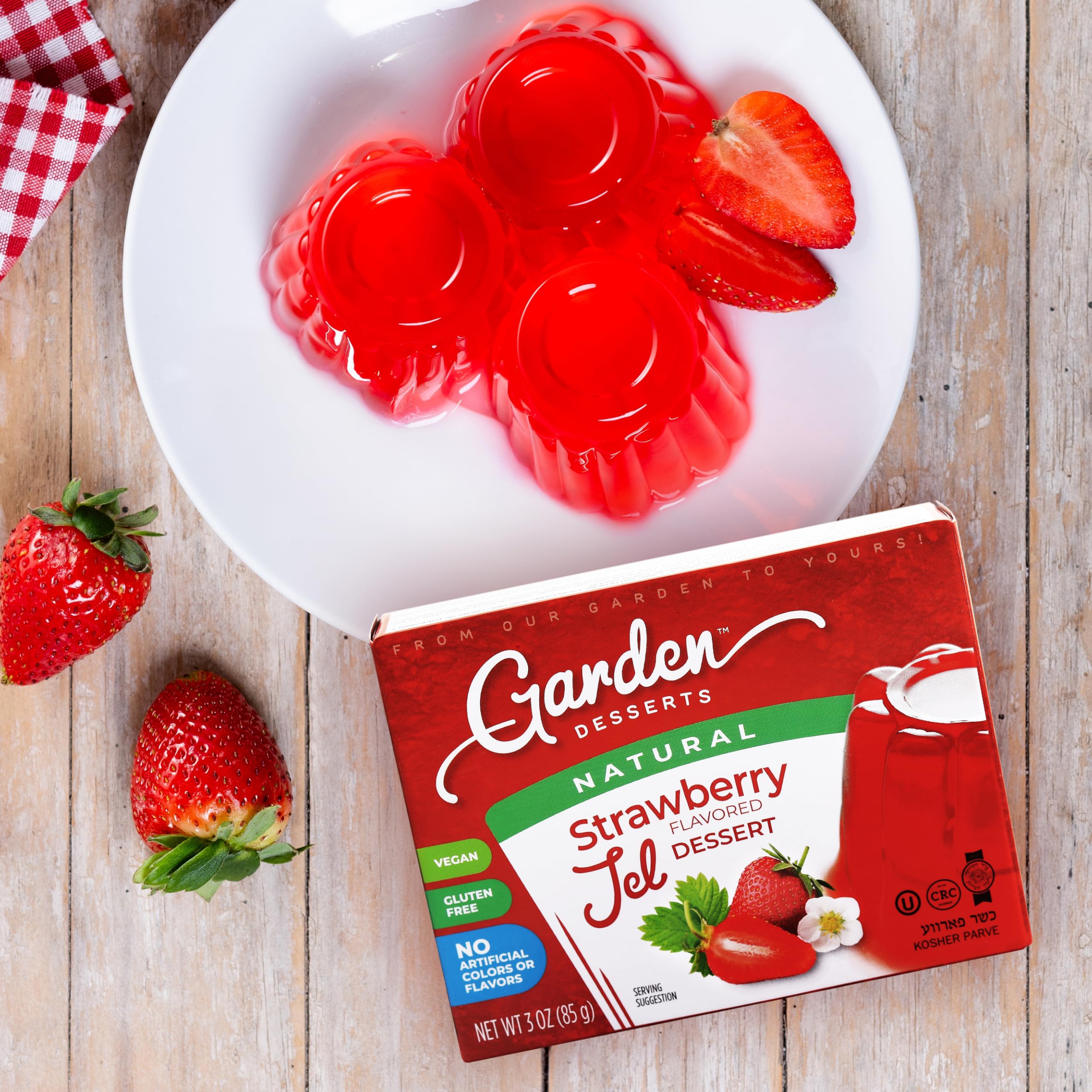 Garden Desserts comparación de tamaño del paquete frente a una mano, porciones prácticas