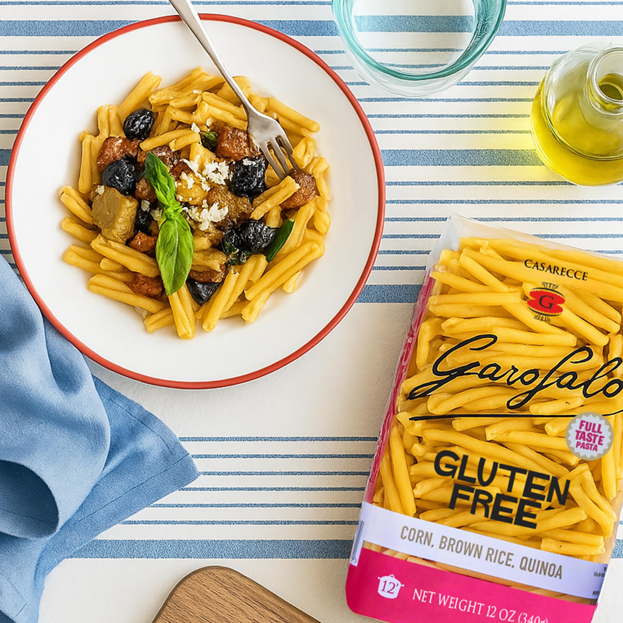GAROFALO montaje de ingredientes: maíz, arroz, patata y quinoa, señalando mezcla nutritiva