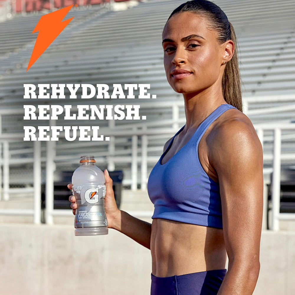 Gatorade uso en campo con atletas demostrando hidratación efectiva