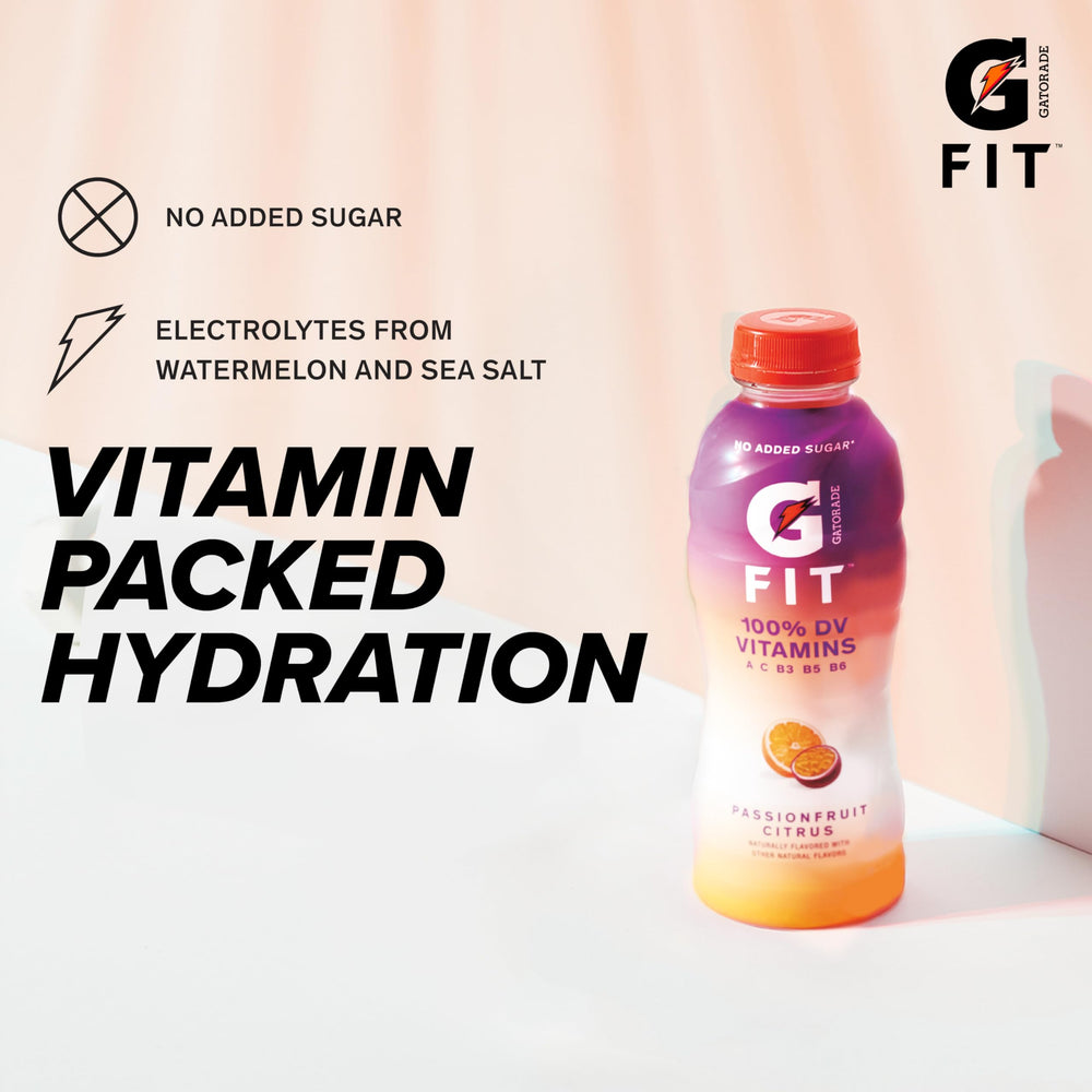 Gatorade Fit en escena diaria junto a equipo deportivo mostrando conveniencia