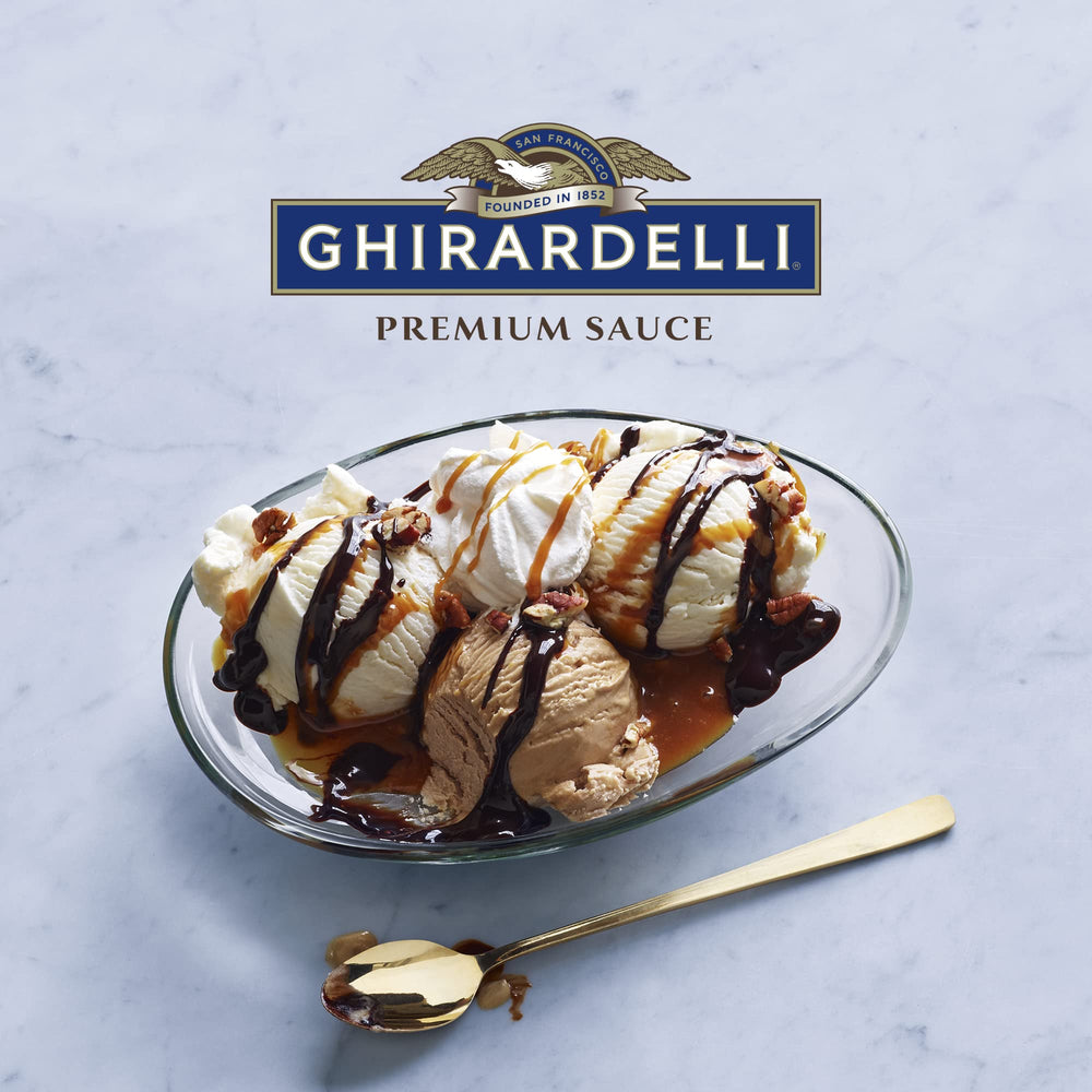 Ghirardelli botella en ambiente de cafetería ideal para uso profesional