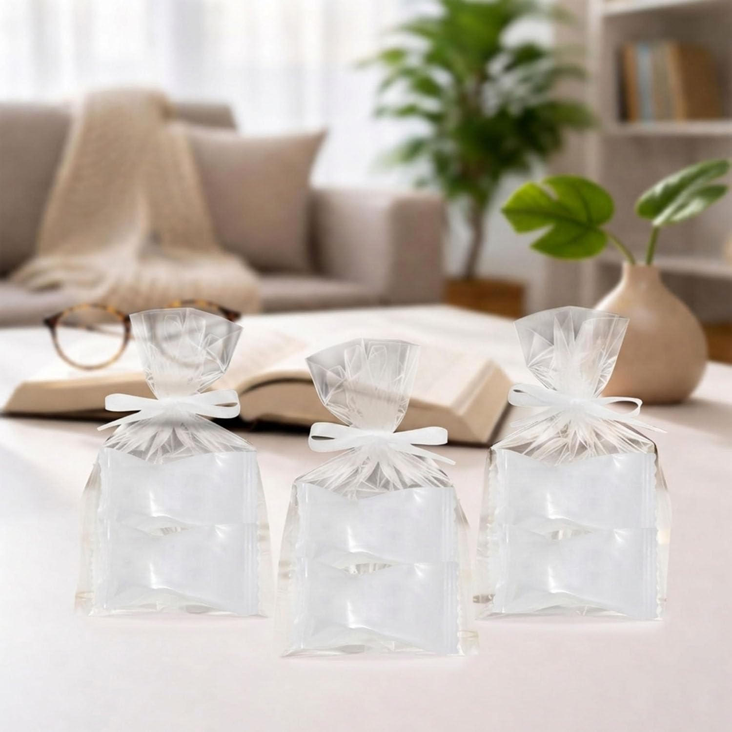 Gift Boutique bol con buttermints, presentación elegante y accesible