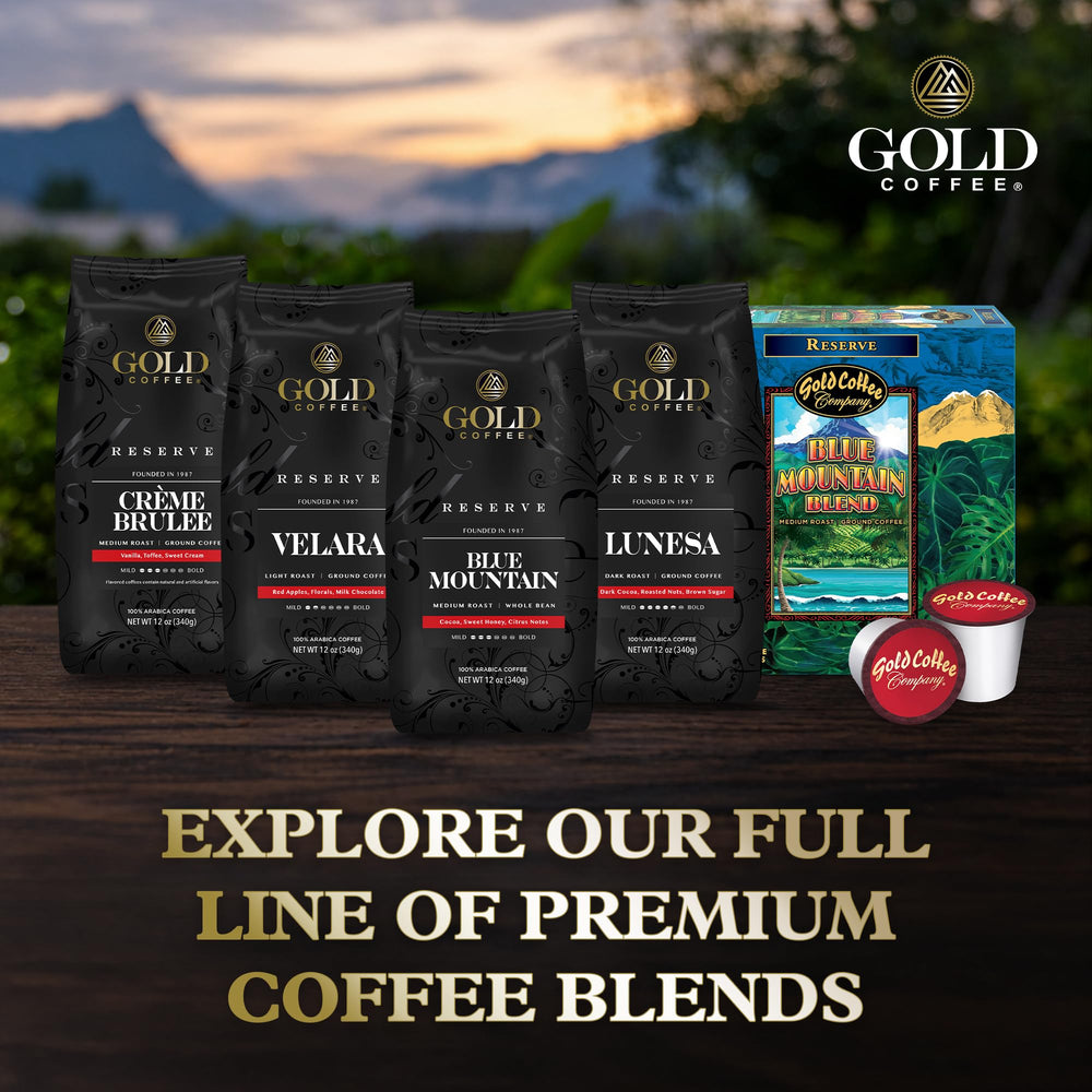 Gold Coffee Company escena de cocina con taza ofreciendo experiencia hogareña