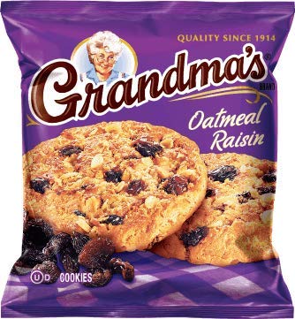 Grandma's primer plano de textura y pasas, muestra avena y mordida suave