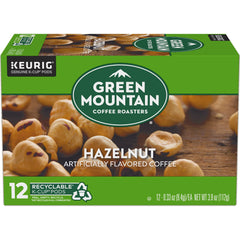 Green Mountain Coffee Roasters taza de café Hazelnut servida que resalta sabor suave