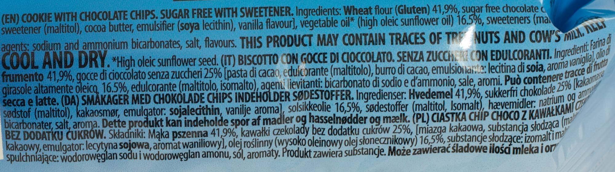 Gullon primer plano de textura con virutas de chocolate que muestra crujiente y sabor