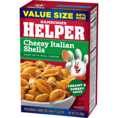 Hamburger Helper plato servido con espinacas y tomate añade frescura