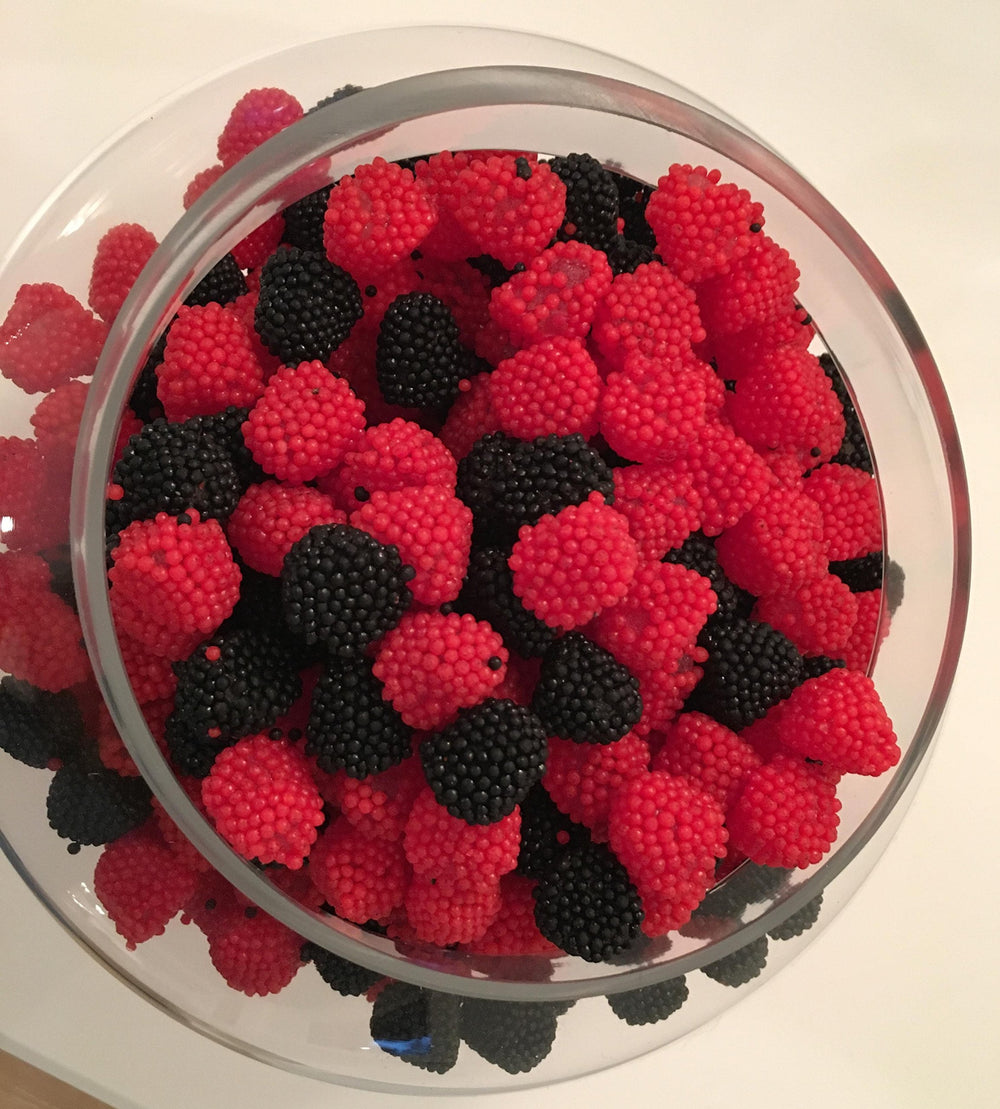 HARIBO Berries etiqueta nutricional visible con información clara de porciones