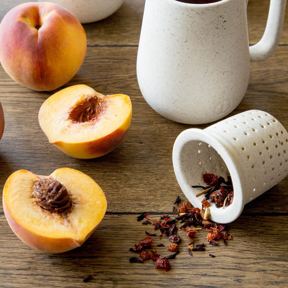 Harney & Sons taza con té de durazno servido con hielo, refrescante para el verano
