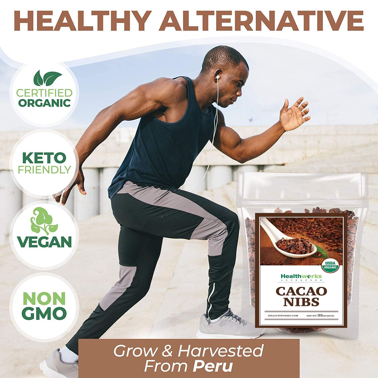 Healthworks Superfoods nibs servidos sobre yogur, aporta crujiente nutritivo