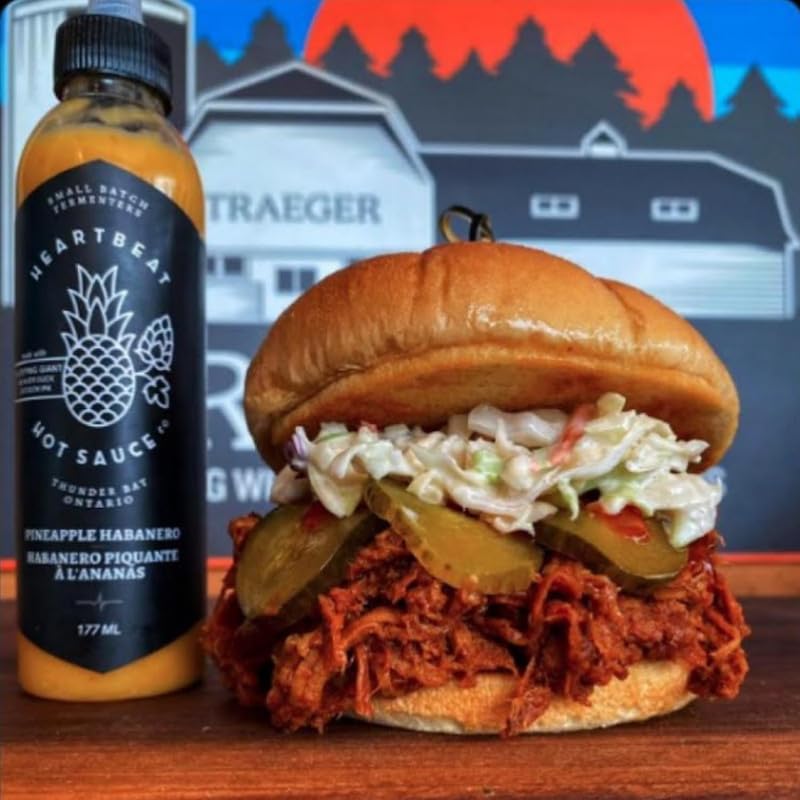 Heartbeat Hot Sauce Co. etiqueta trasera con lista de ingredientes naturales