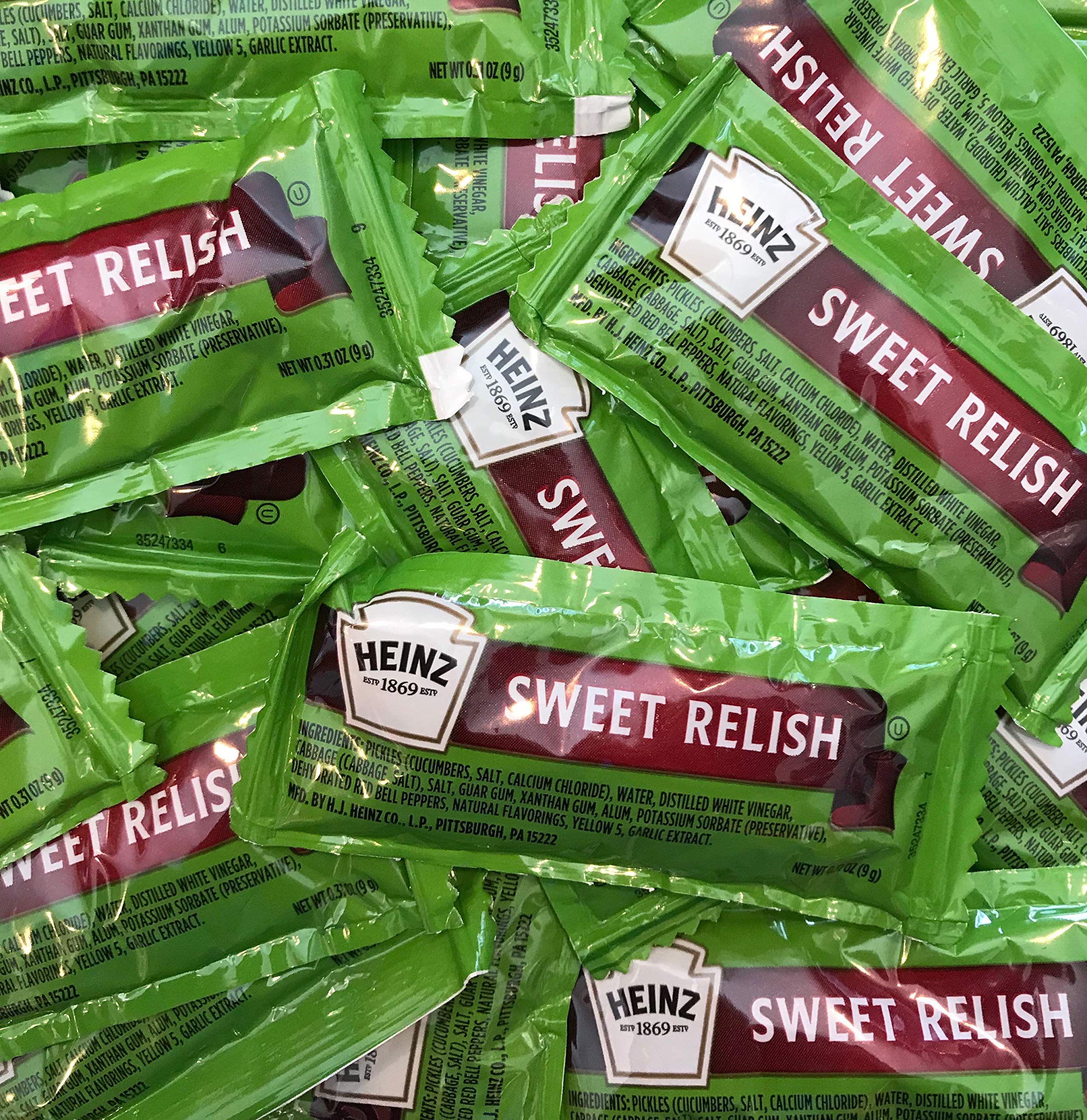HEINZ close-up de relish mostrando textura y frescura visible