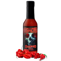 Hell Fire botella frontal con etiqueta visible y diseño intenso, transmite potencia