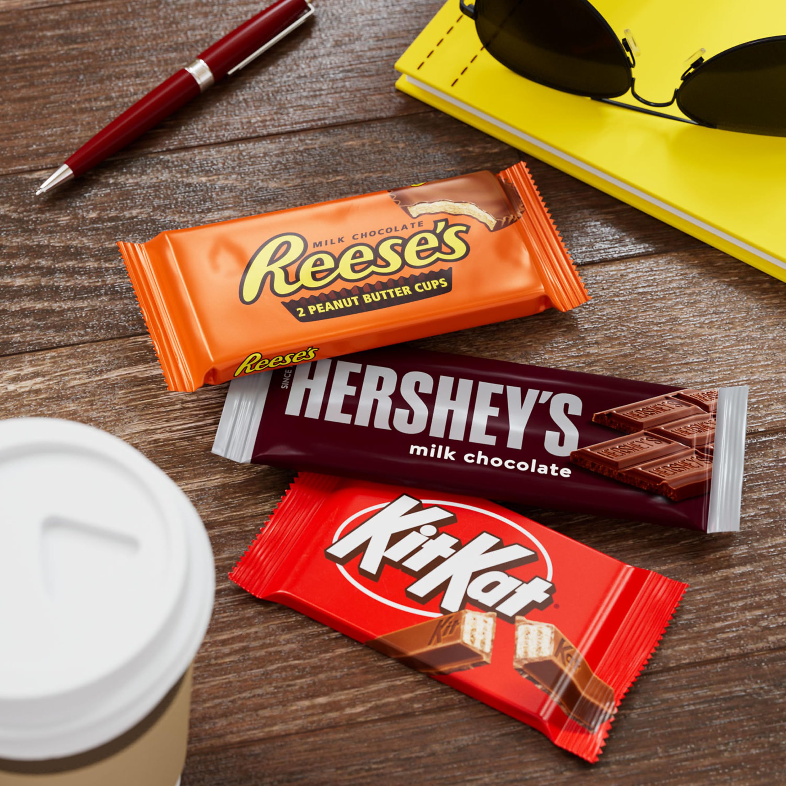 HERSHEY'S barra chocolate con leche mostrando brillo y consistencia