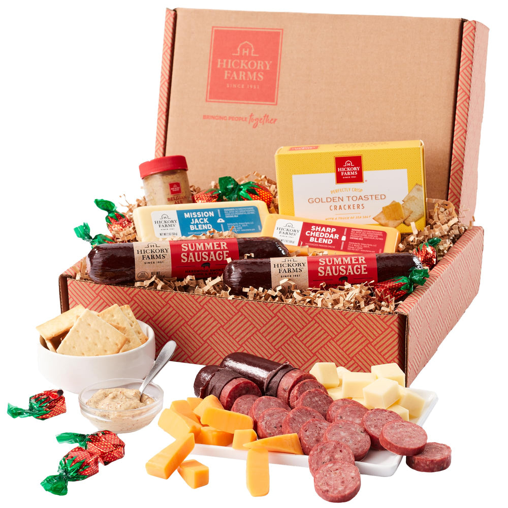 Hickory Farms primer plano de la salchicha de verano con aspecto ahumado y sabor intenso