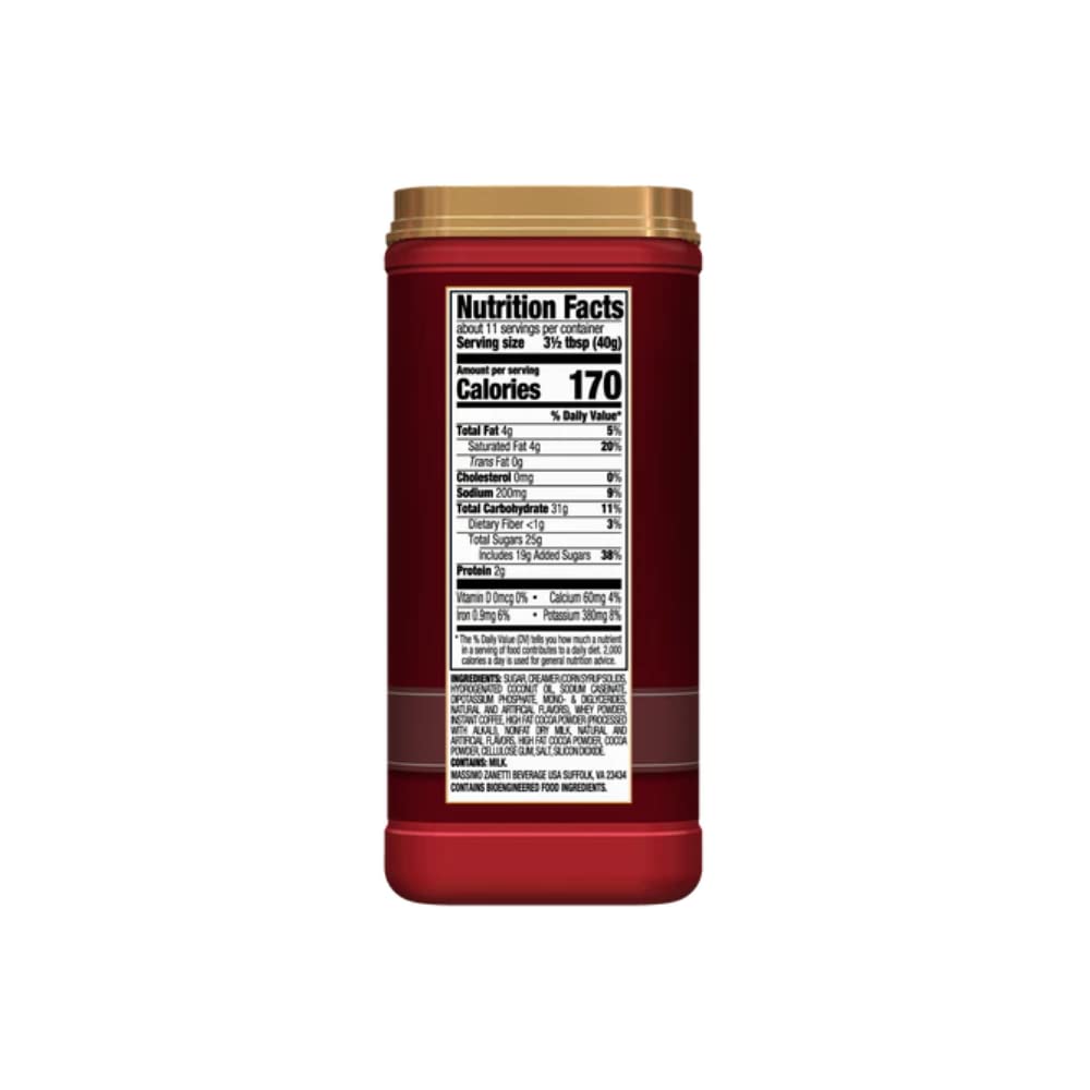 Hills Bros polvo vertiéndose en agua caliente para preparación rápida