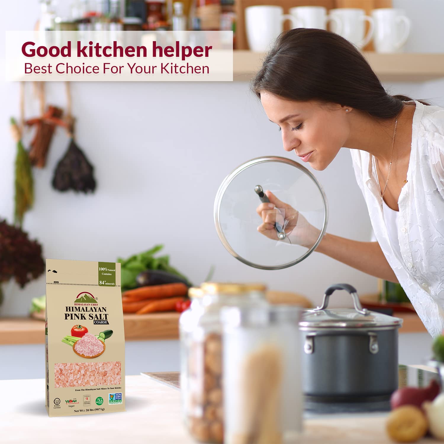 Himalayan Chef bolsa en cocina junto a ingredientes estilo de vida saludable
