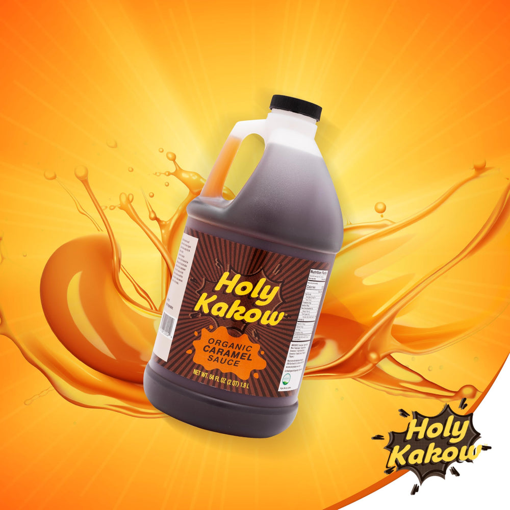 Holy Kakow frasco 64 oz junto a una taza para comparar tamaño y rendimiento
