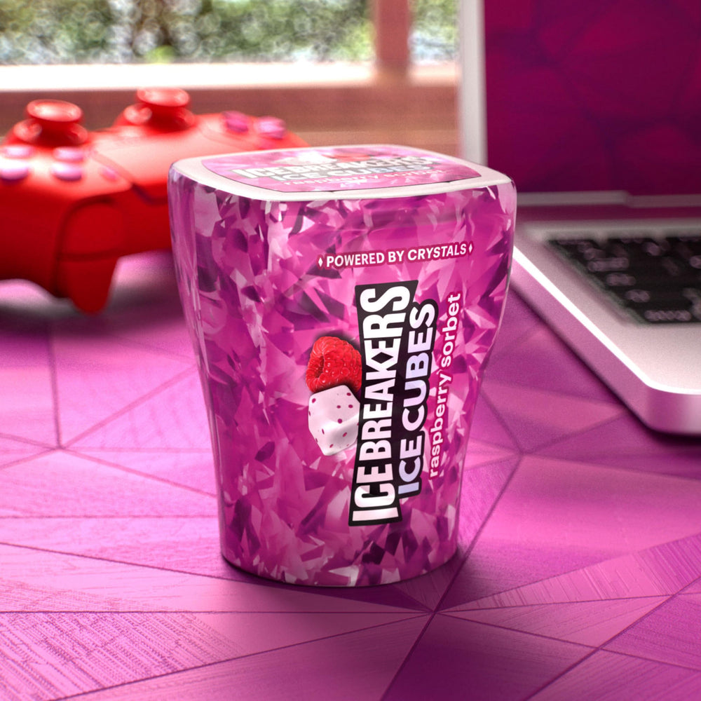 Ice Breakers enfoque en la superficie del chicle, evidencia de consistencia duradera
