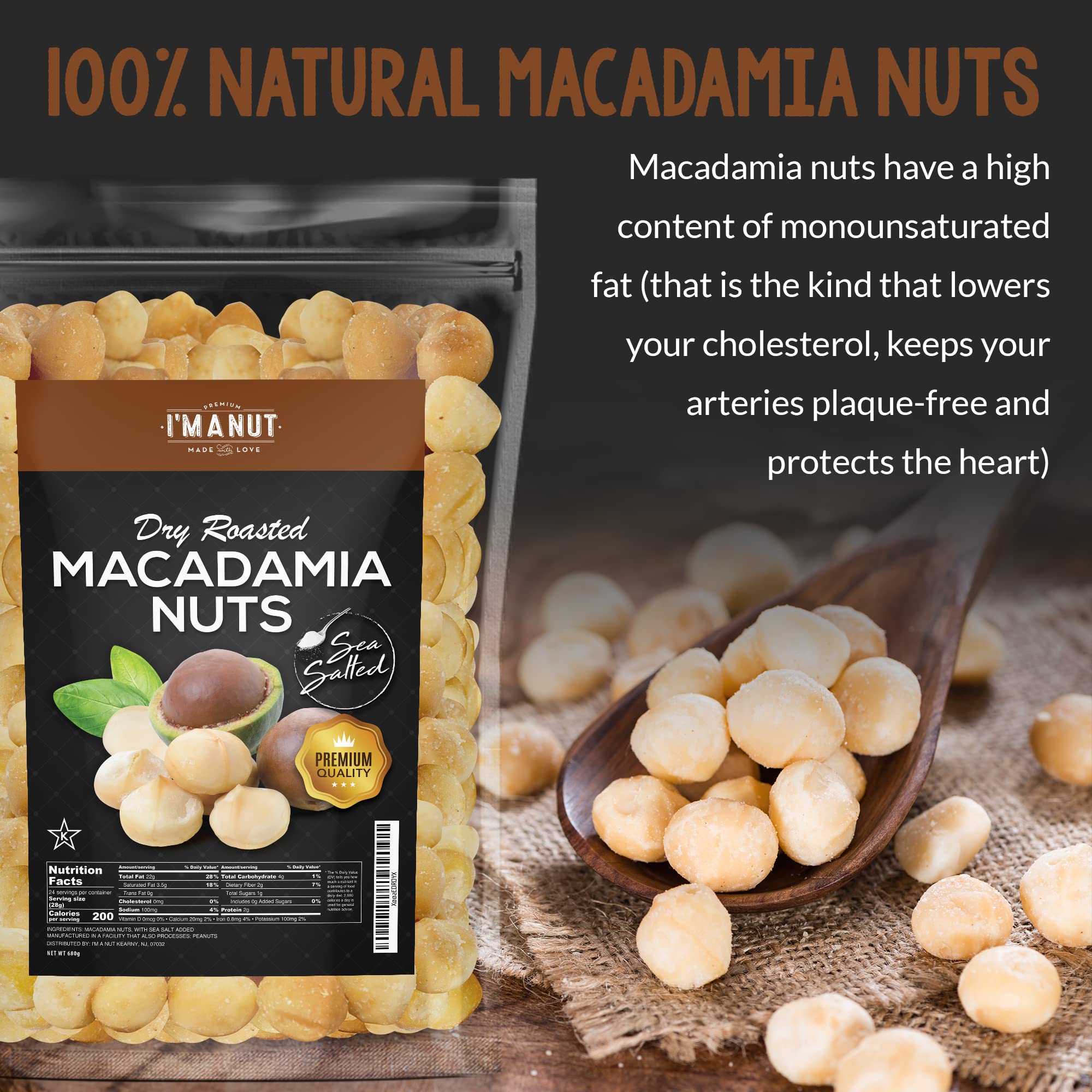 I'm A Nut bolsa 48 oz junto a una mano para comparar tamaño y porciones