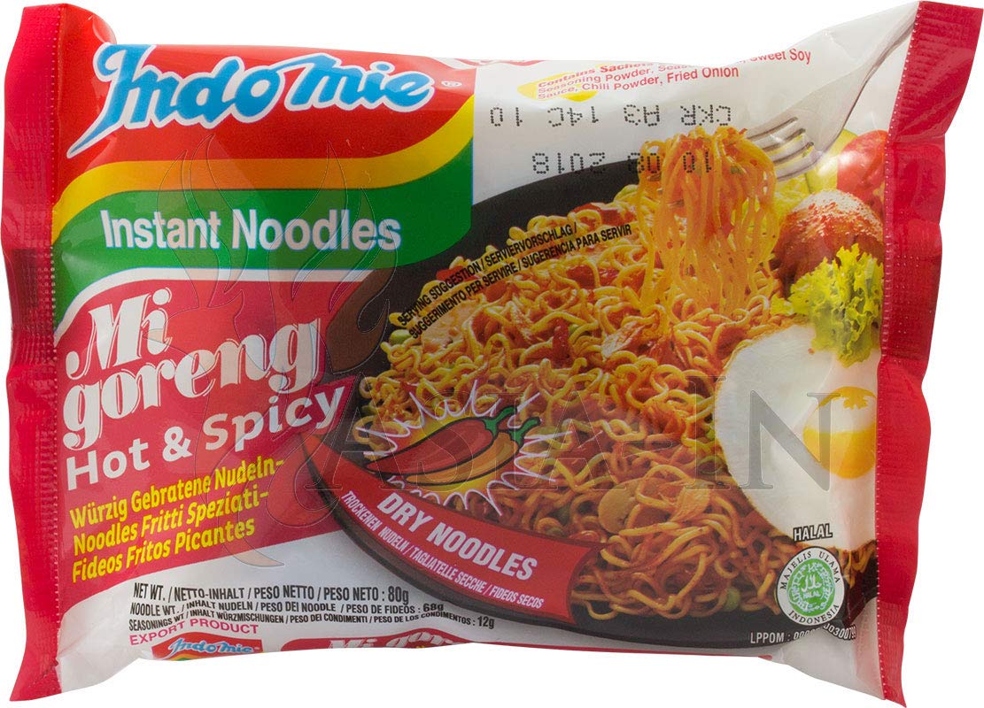 Indomie paquete frontal mostrando 30 sobres, conveniente y listo para cocinar