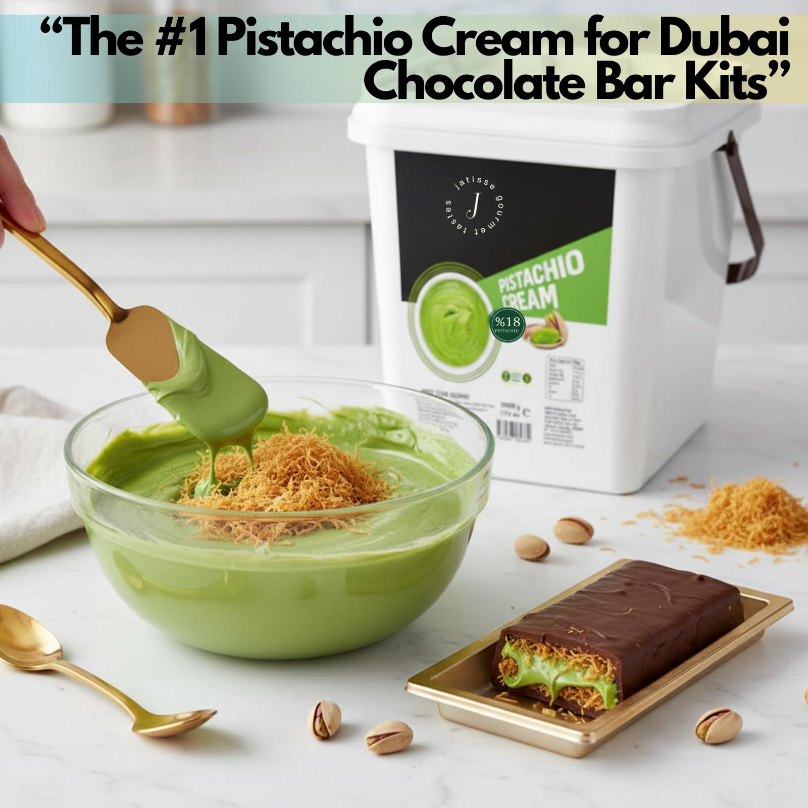 Jatisse cubeta abierta con crema lista para dosificar en recetas