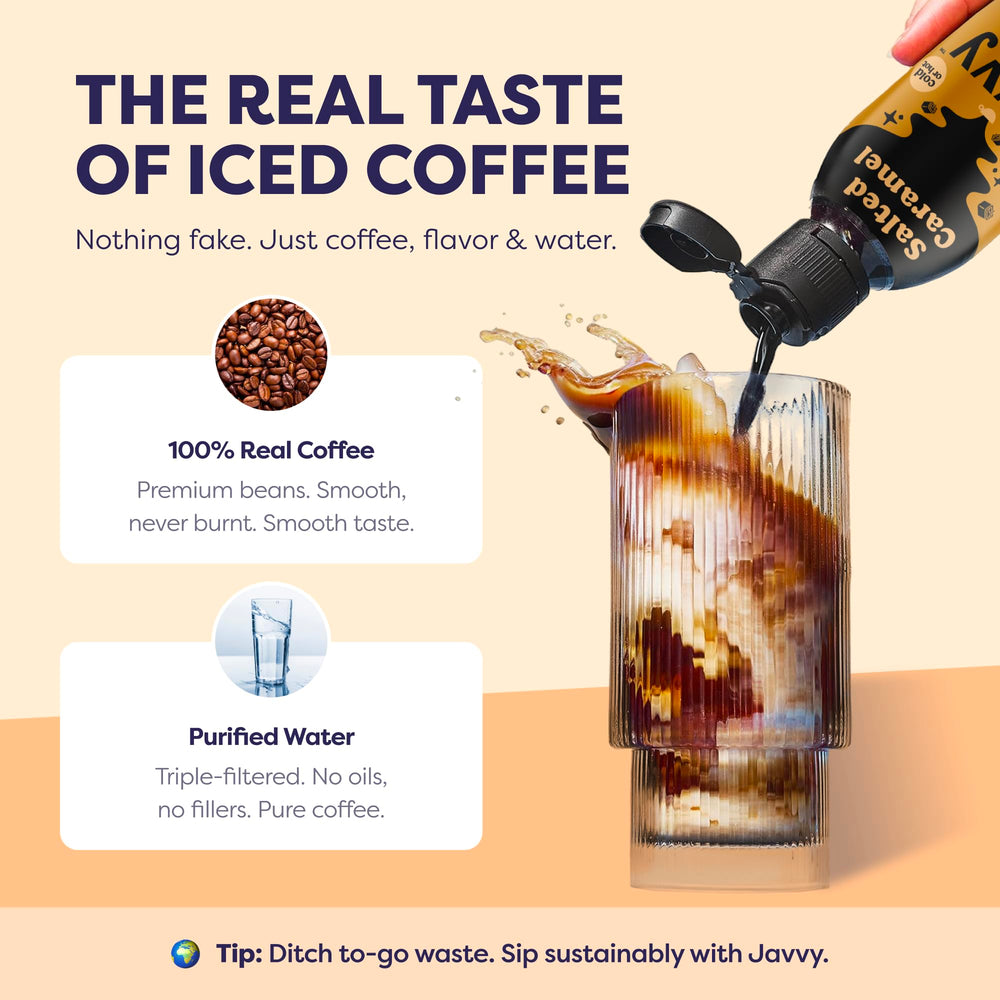 Javvy latte con caramelo salado en mano, ideal para meriendas