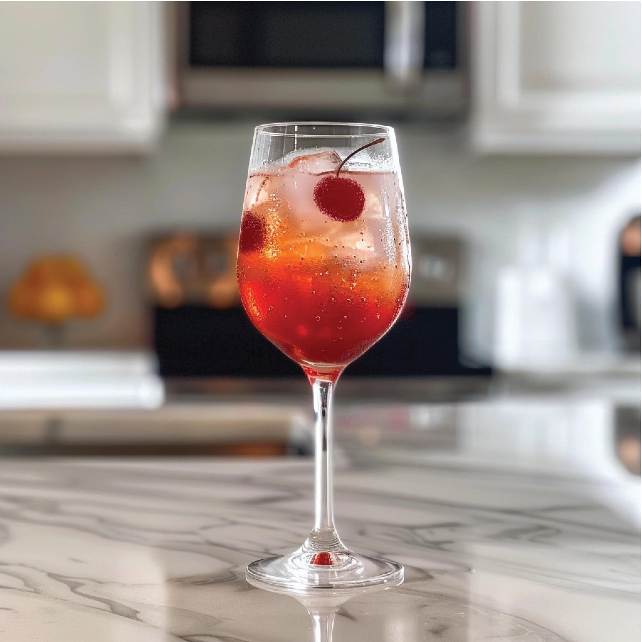 Jordan's Skinny Mixes jarabe servido en vaso con hielo, refresco sin calorías