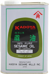 Kadoya botella frontal mostrando etiqueta y volumen, ideal para cocina profesional