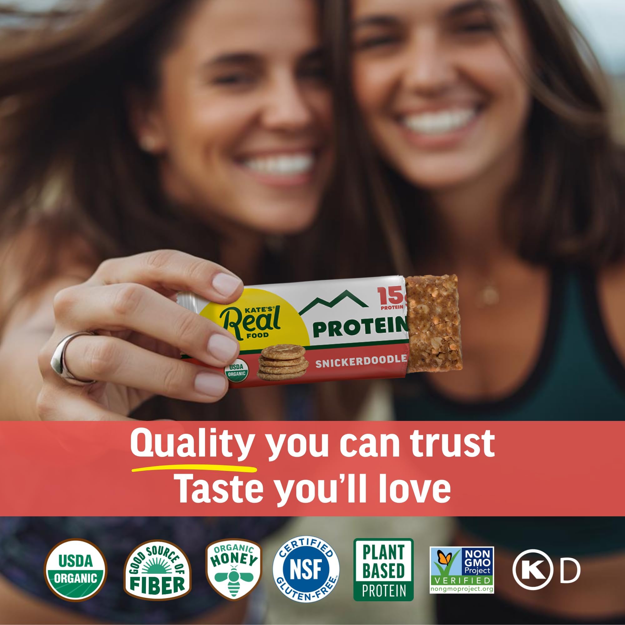 Kate's barra en mano para comparar tamaño y porción fácil de consumir