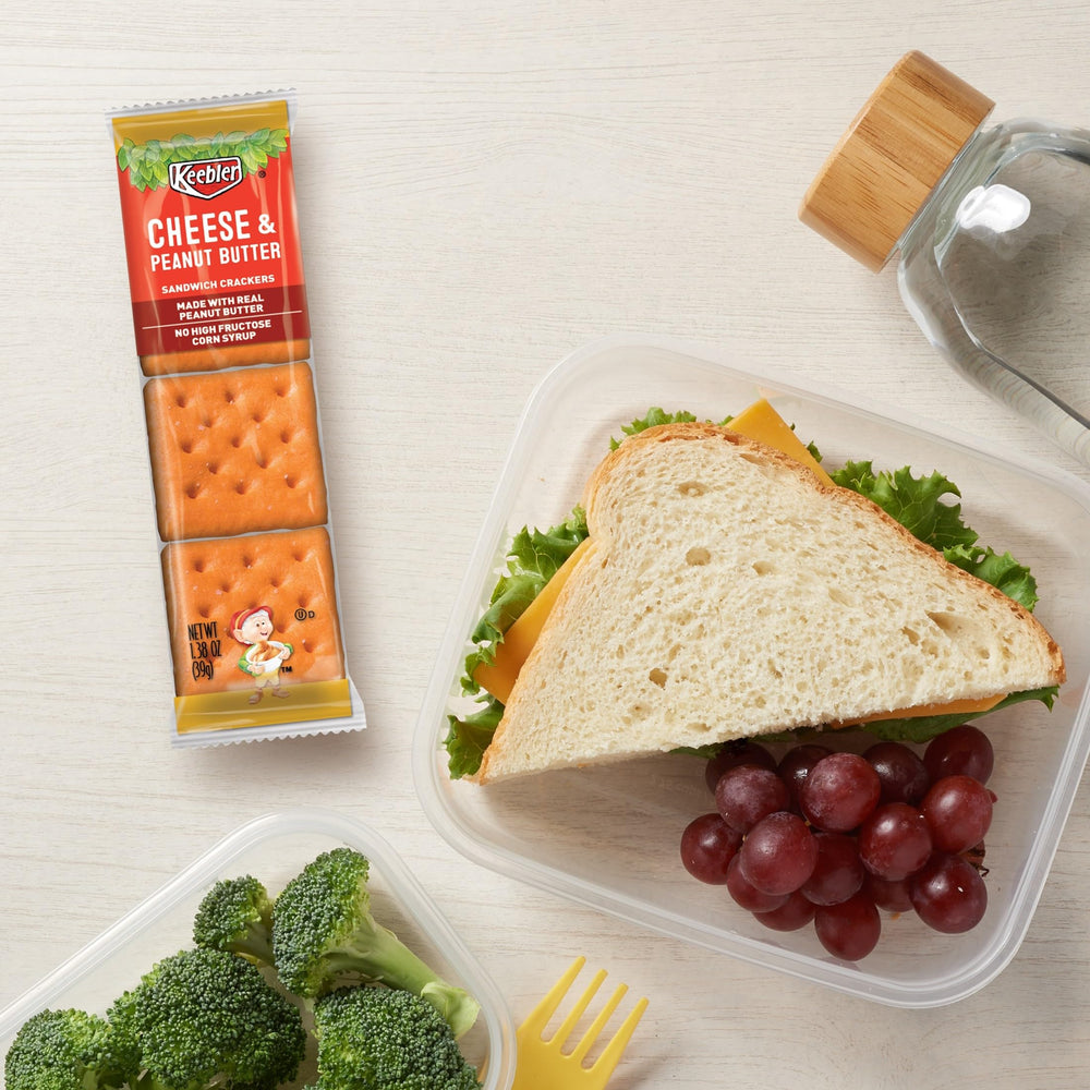 Keebler presentación variada sobre mesa, ideal para compartir en reuniones