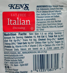 Kens aderezo italiano textura del contenido en cuchara resaltando sabor sin grasa