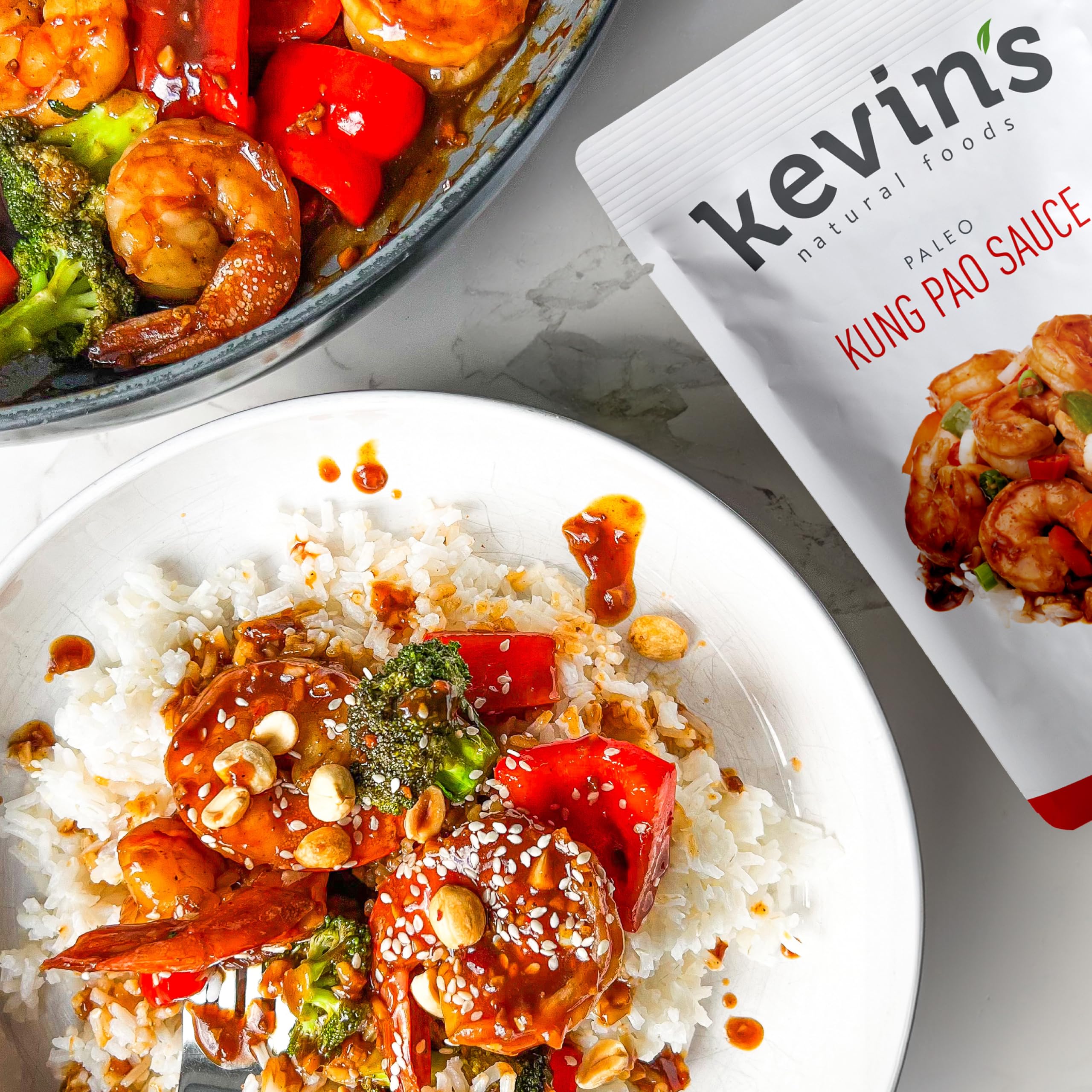 Kevin's Natural Foods textura de la salsa Orange destacando brillo y sabor cítrico