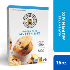 King Arthur muffins recién horneados en bandeja listos para servir