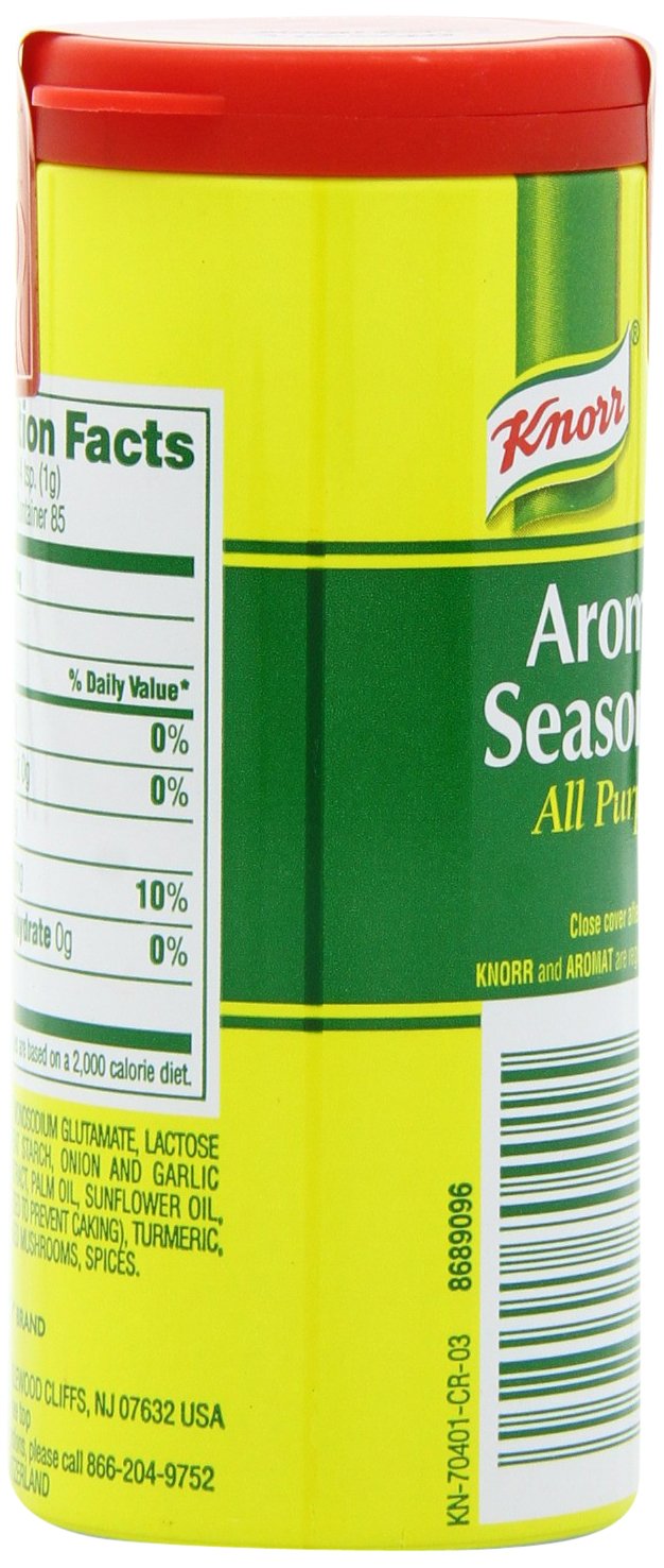 Knorr Aromat junto a una regla para mostrar tamaño práctico del envase
