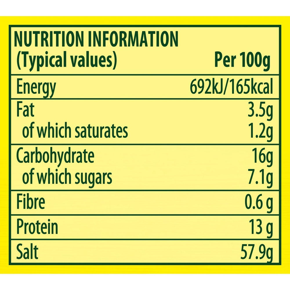 Knorr Aromat espolvoreado sobre ensalada para realzar sabores
